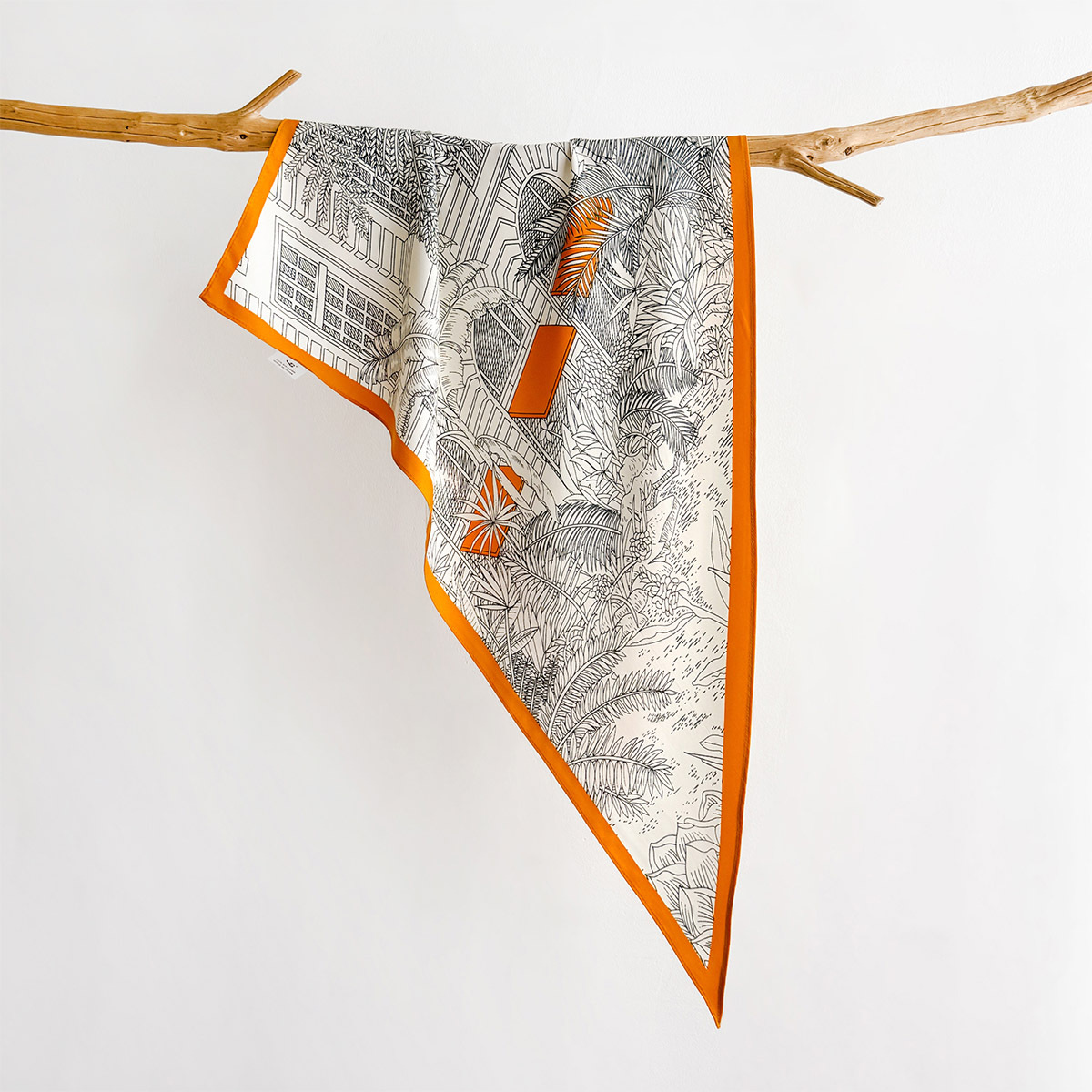 Trendy Bandana 100% Mulberry T - đánh giá và giá Ascot Neck Scarf