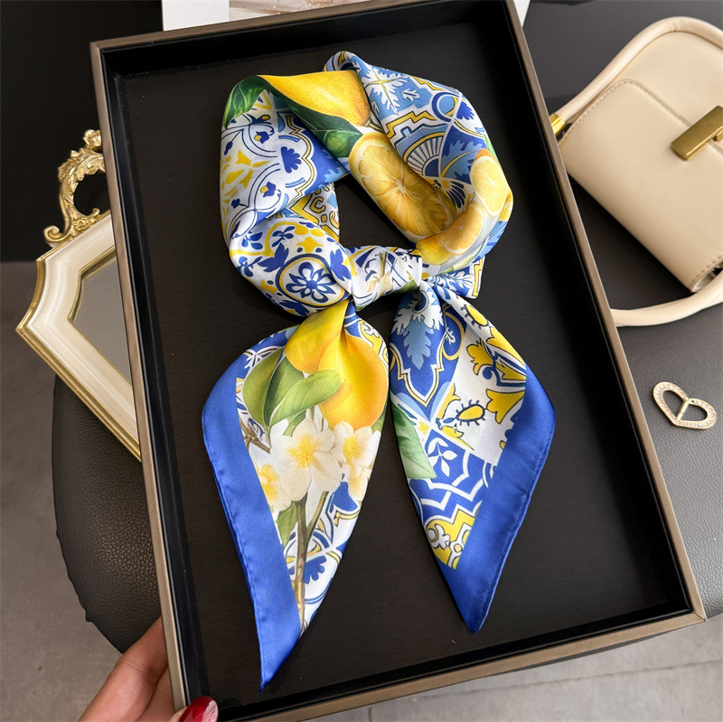 2026 New Fruit Print Silk Squa - đánh giá và giá Ascot Neck Scarf