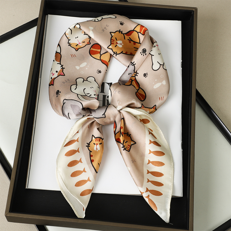 Luxury Silk Shawl Fat Cat Squa - đánh giá và giá Face Scarf Mask