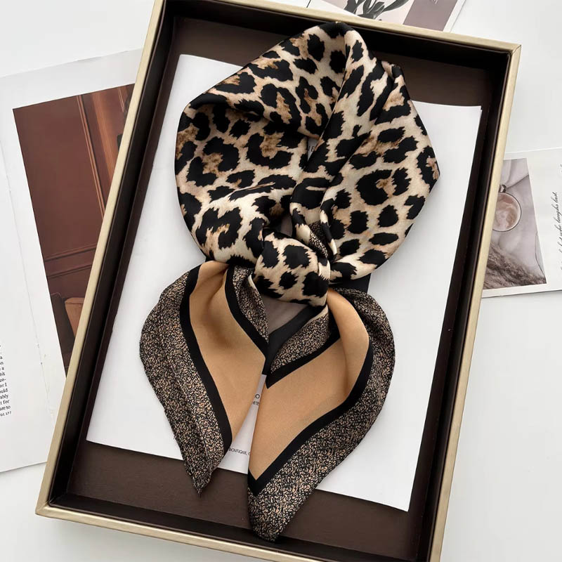 Luxury Leopard Print Female Sa - đánh giá và giá Ascot Neck Scarf