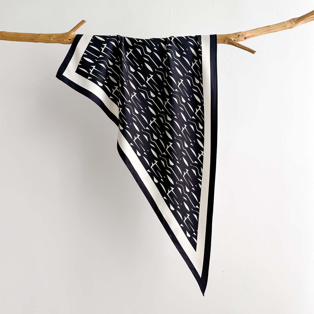 Spring Printed Square Scarf Fo - đánh giá và giá Face Scarf Mask